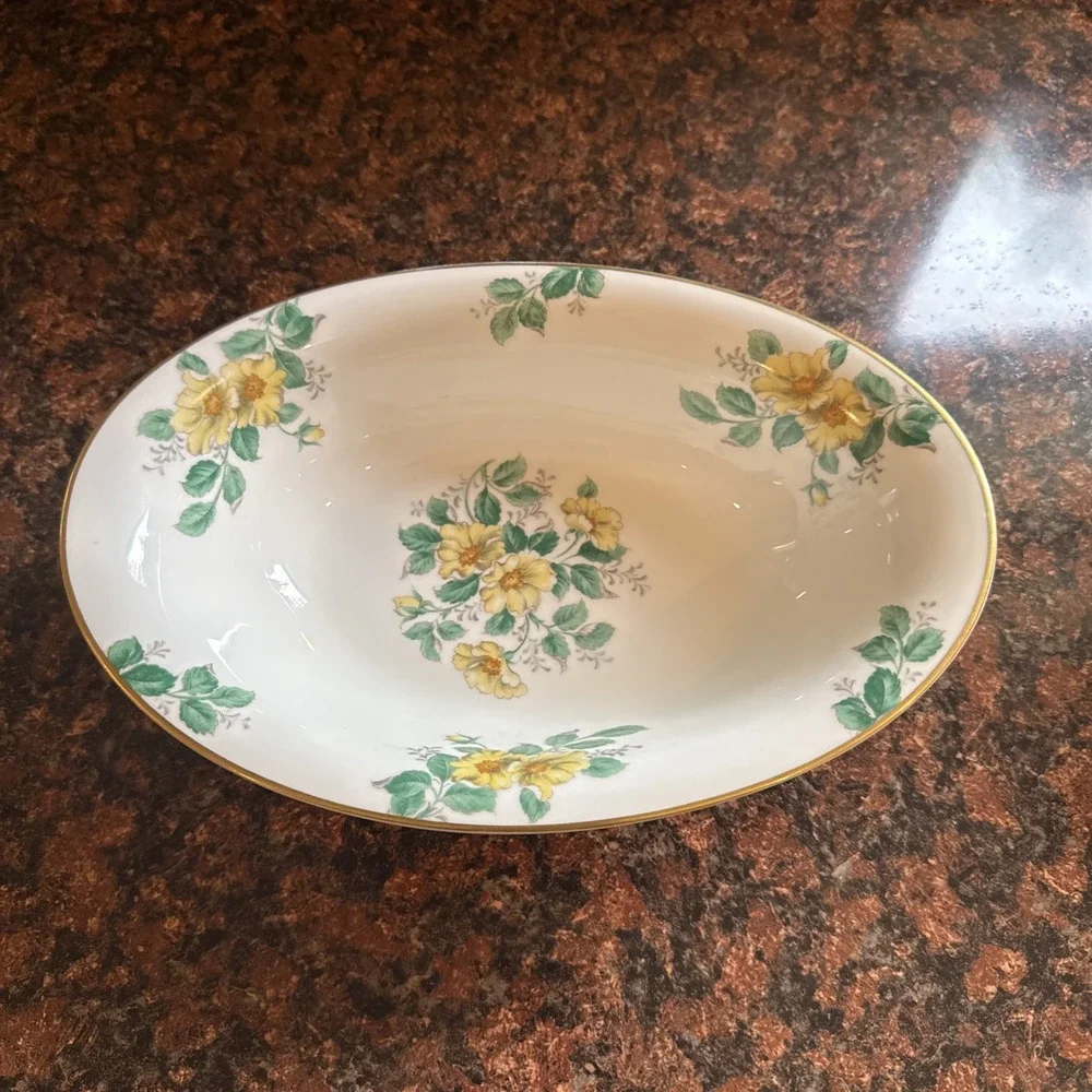 Noritake M Covered Round Vegetable Bowl w/ Lid Fine China Serving Dish Vintage
